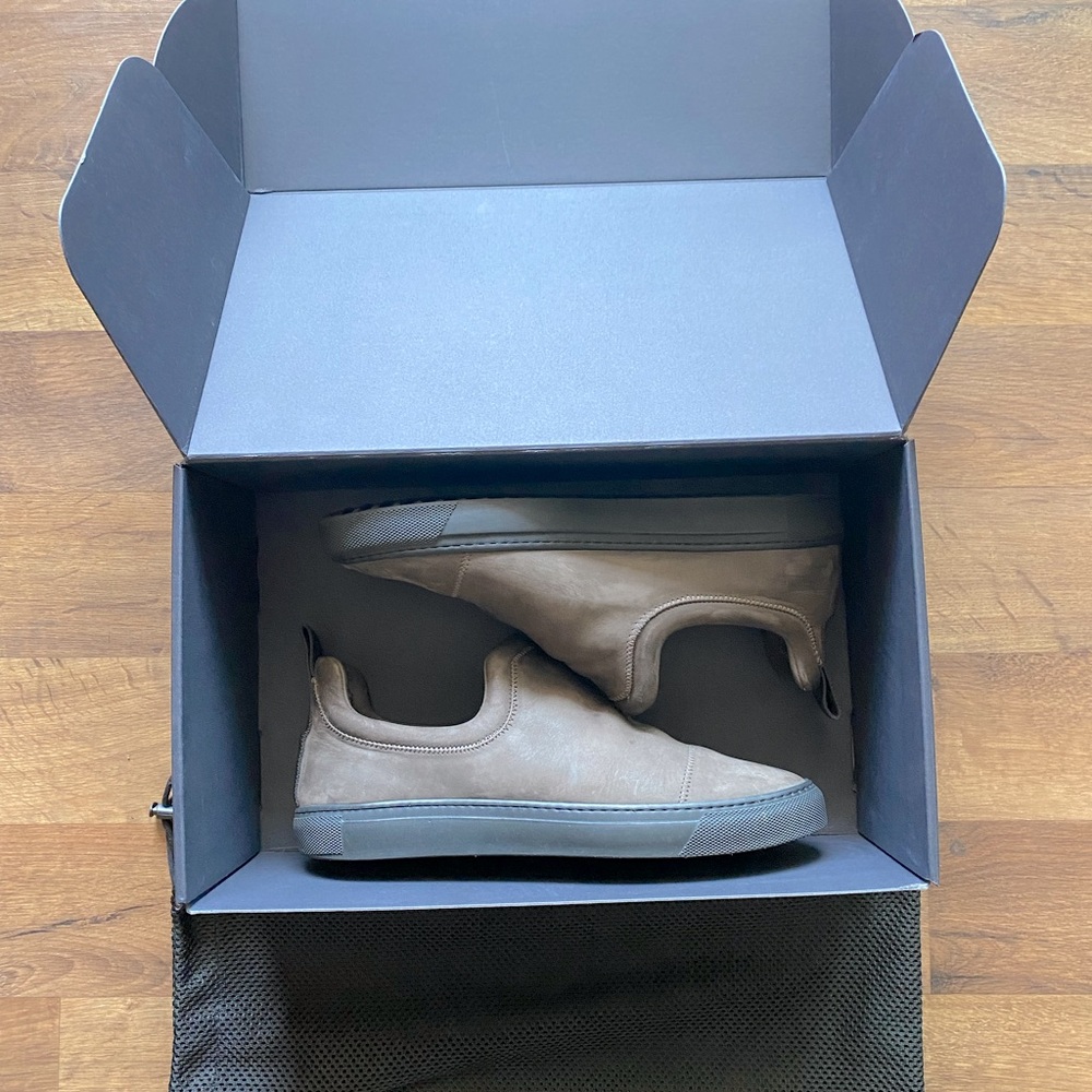 James Perse Mens Zuma Slip On Italian Suede
